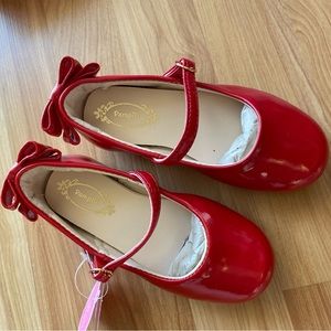 Around Red Shoes with Bow